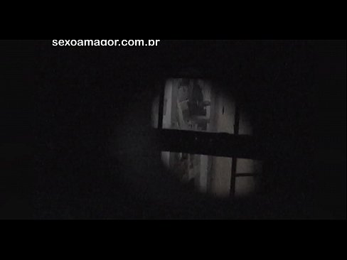 ❤️ Sarışın, içi boş tuğlaların arkasına gizlenmiş bir mahalle röntgencisi tarafından gizlice videoya alınır ️❌ Porno vk tr.hentaivost.ru ❌❤